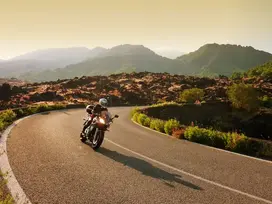 moto4.jpg