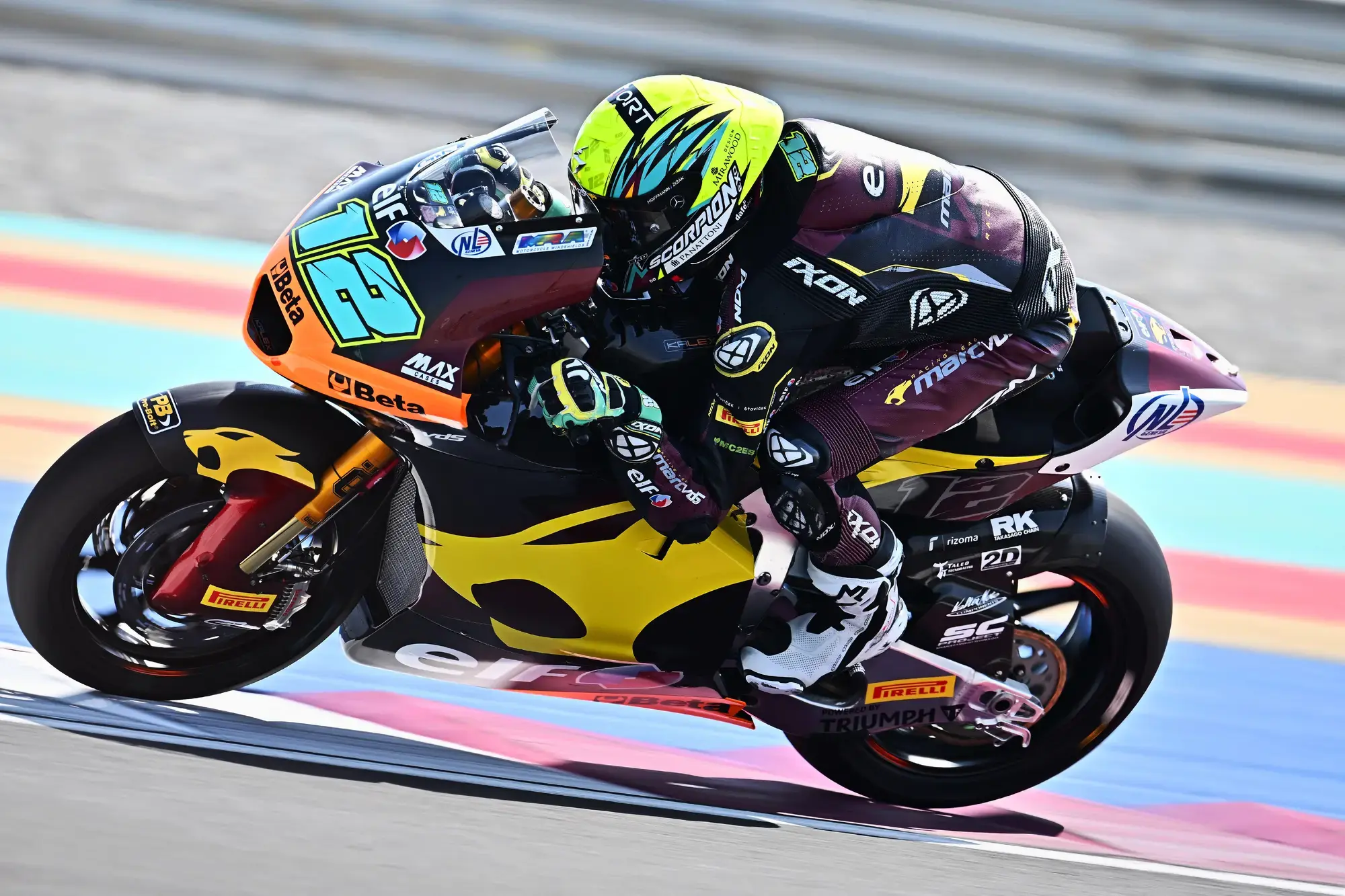 ELF A Brand Of Passion Motorsport Racing Moto Motociclismo ELF Marc VDS Racing Team Moto2 MotoGP QatarGP Qatar Cambio De Aceite Aceite De Moto Aceite De Motor Tony Arbolino