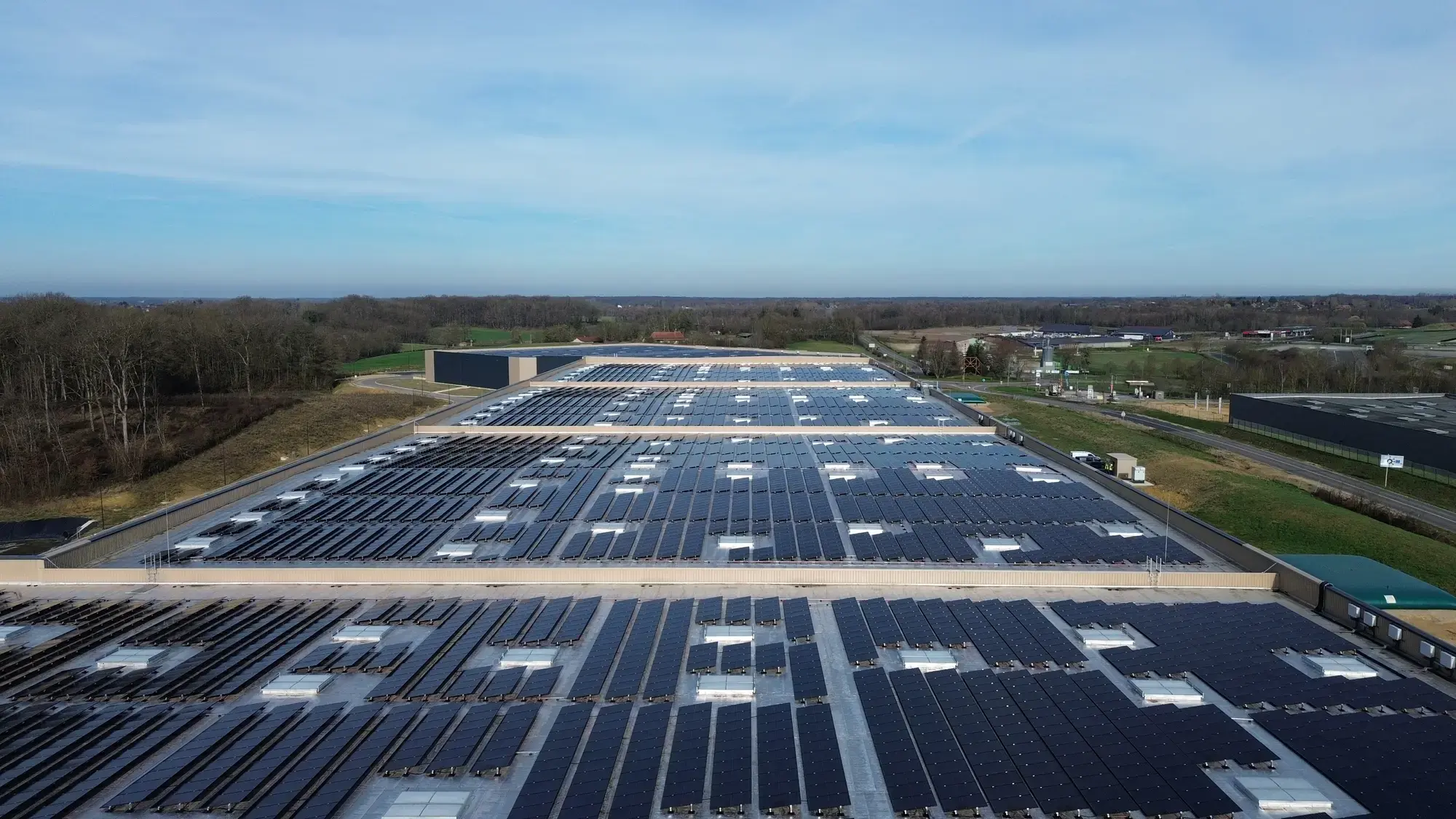 Toiture solaire d'INTEX