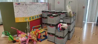 caisse de jouets pour collecte de jouets