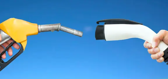 elektrisch-vs-brandstof