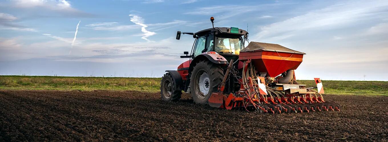 Como escolher o fluido hidráulico ideal para tratores