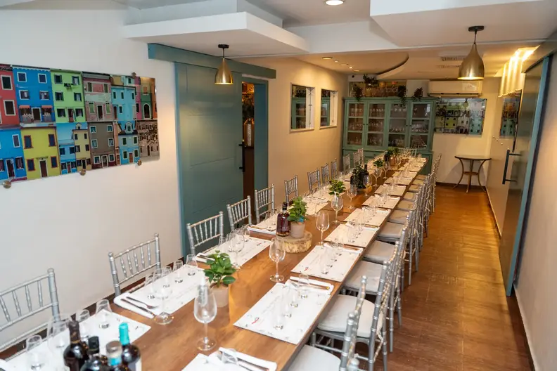 club totalenergies - Cata de Ron en Celebración a los Padres