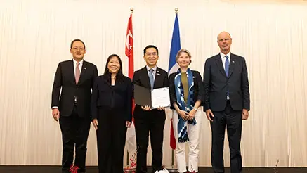 Indonesia-Singapore: TotalEnergies and RGE Reach New Milestone in Large-Scale Solar and Battery Storage Project