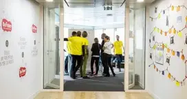 Enjoy motivating working conditions