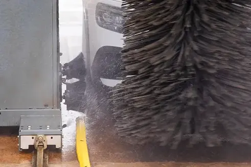 roller washing at TotalEnergies Wash center