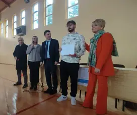 Borse di Studio: Consegna insieme al Ing. Stefano Scisciolo e alla Dirigente Scolastica
