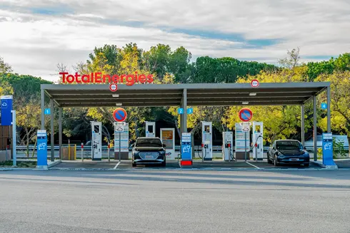 Station-service TotalEnergies de Lançon de Provence Est