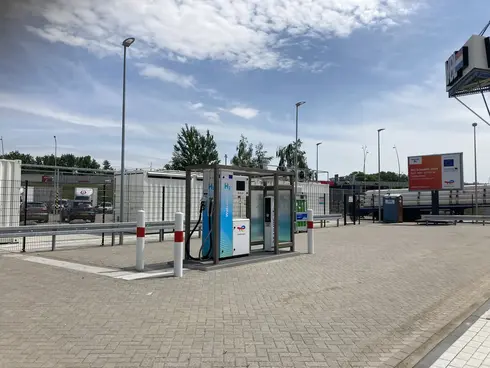 h2 stand-alone station