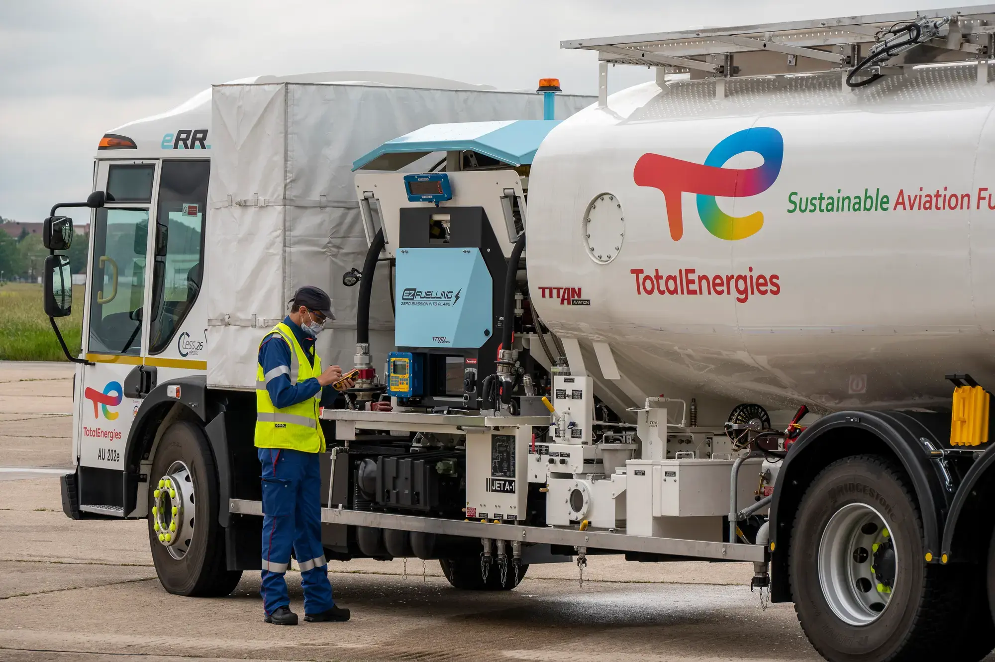 Photos Le Bourget -  Avitaillement aviation TotalEnergies