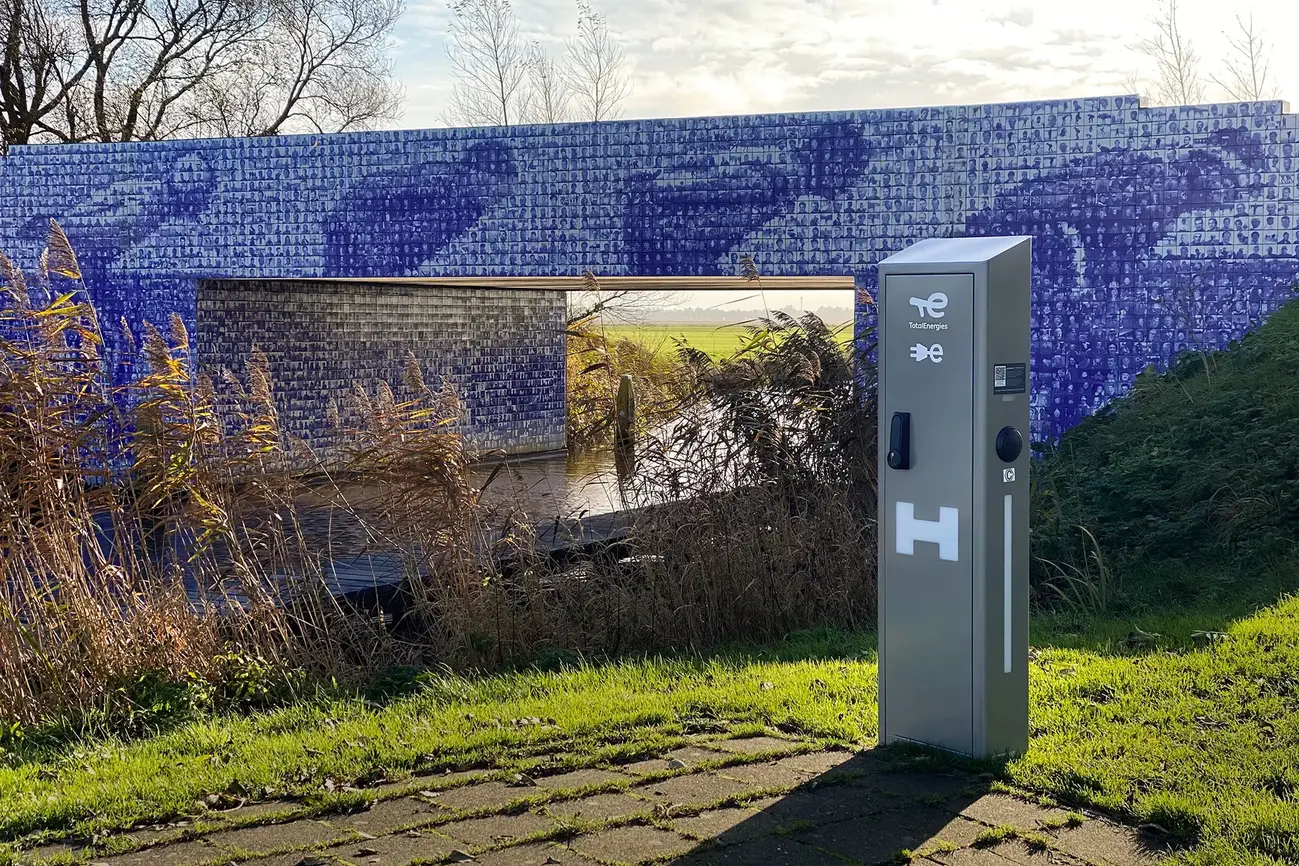 fryslan-laadpaal-web.jpg