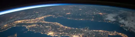 TotalEnergies y GHGSat lanzan una nueva iniciativa para monitorear en forma satelital las emisiones de metano costa afuera.