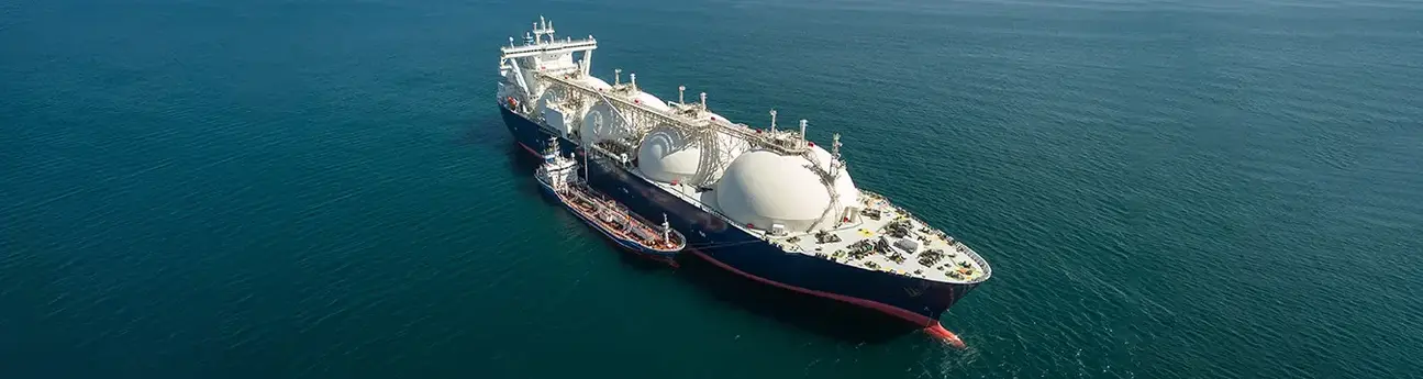 TotalEnergies y Technip Energies firmaron un acuerdo de Cooperación Técnica para desarrollar conjuntamente soluciones bajas en carbono para la producción de gas natural licuado