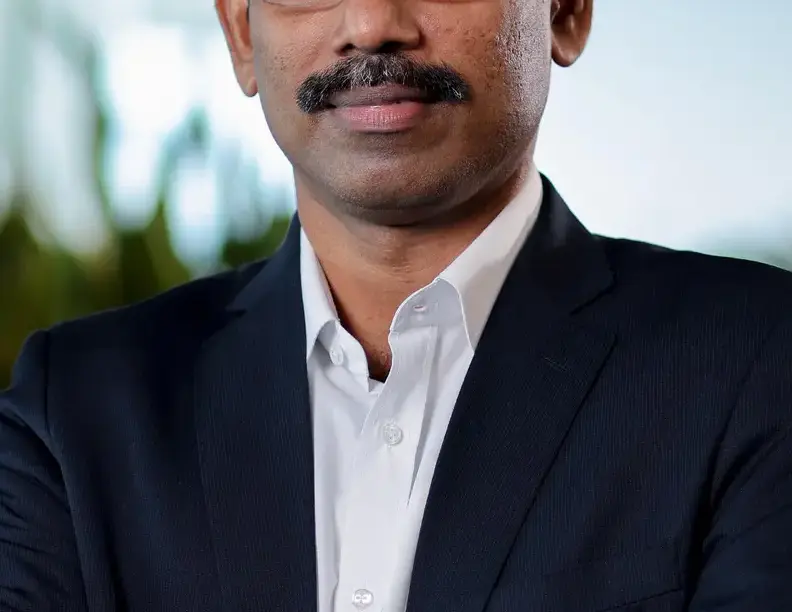 madhu_madu_2022_portrait.jpg
