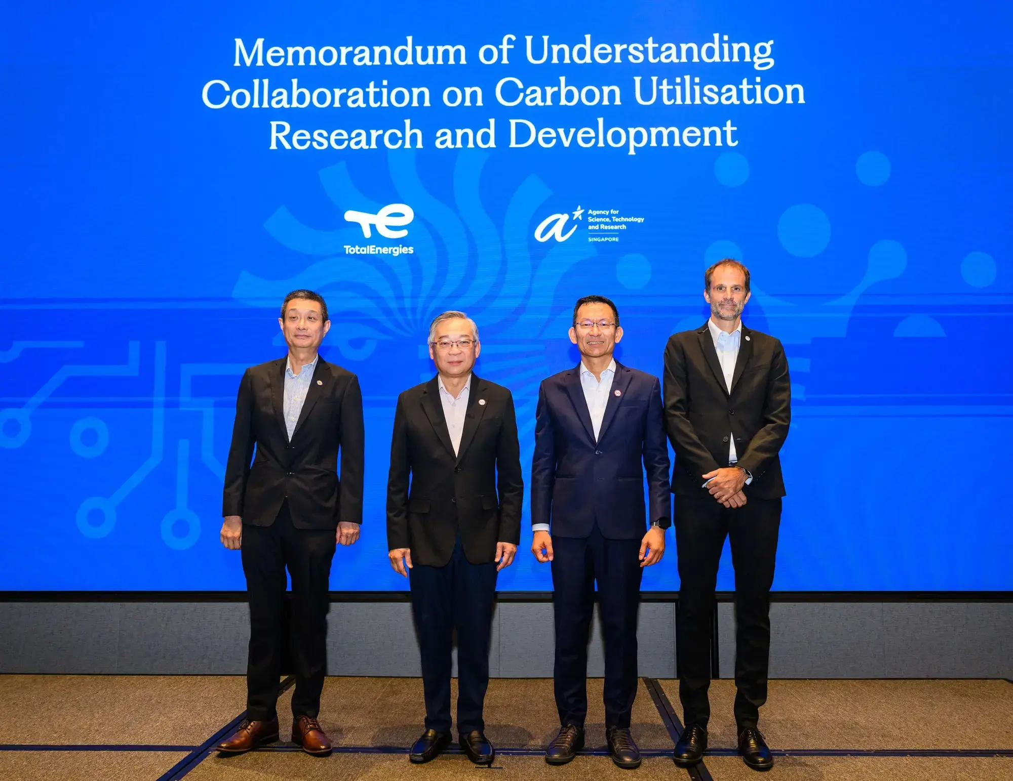 TotalEnergies OneTech CO2 Techno Hub A*STAR MOU Signing in Singapore