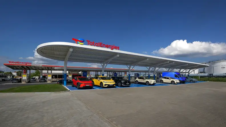 TotalEnergies Ladepark BER_1