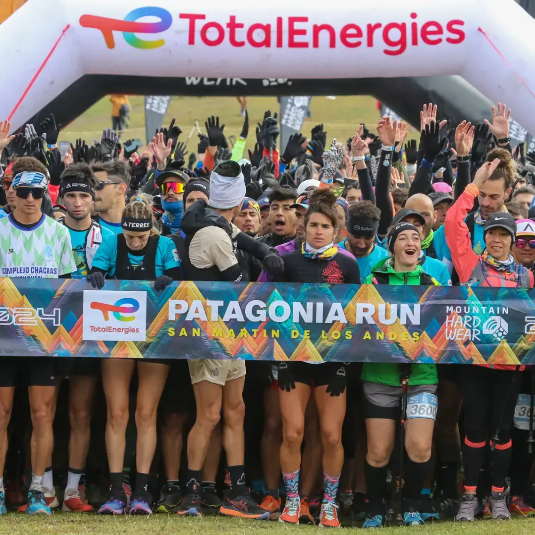 TotalEnergies Patagonia Run Ultra Trail Non-Stop Latinoamérica Deporte Running Atletismo Sponsoring La Energía Que Nos Mueve Cambio De Aceite Aceite De Motor Quartz Lubricantes