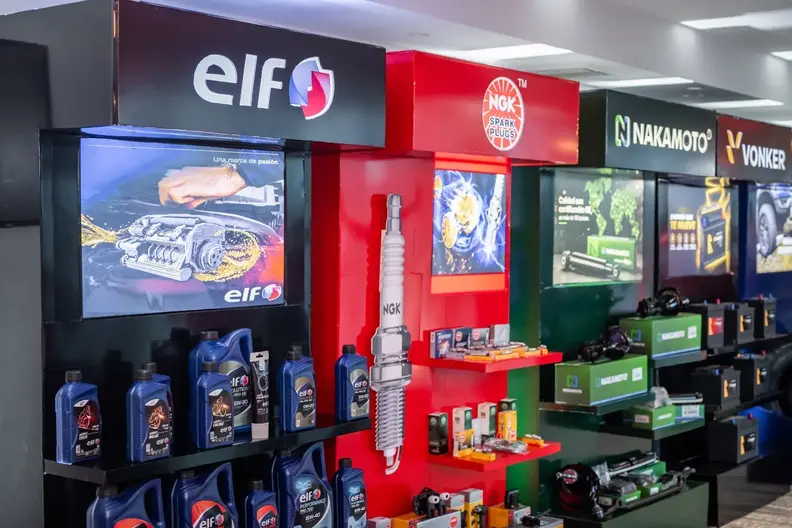 ELF Lubricantes fortalece su presencia en Centroamérica junto a Excel Repuestos