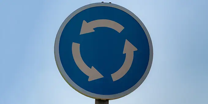 Pravila za varno vožnjo v krožišču