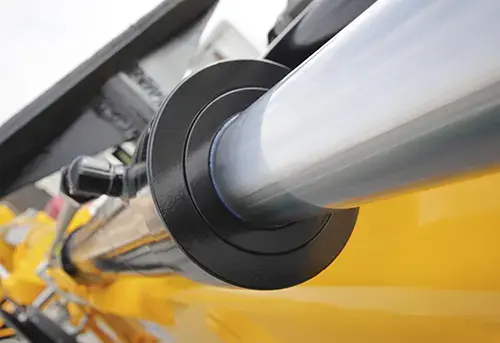 I TotalEnergies' sortiment av hydrauloljor hittar du flera olika högkvalitativa alternativ för alla ändamål.&nbsp;