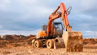 Las maquinarias de obras públicas, como excavadoras, retroexcavadoras, bulldozers y otros equipos pesados