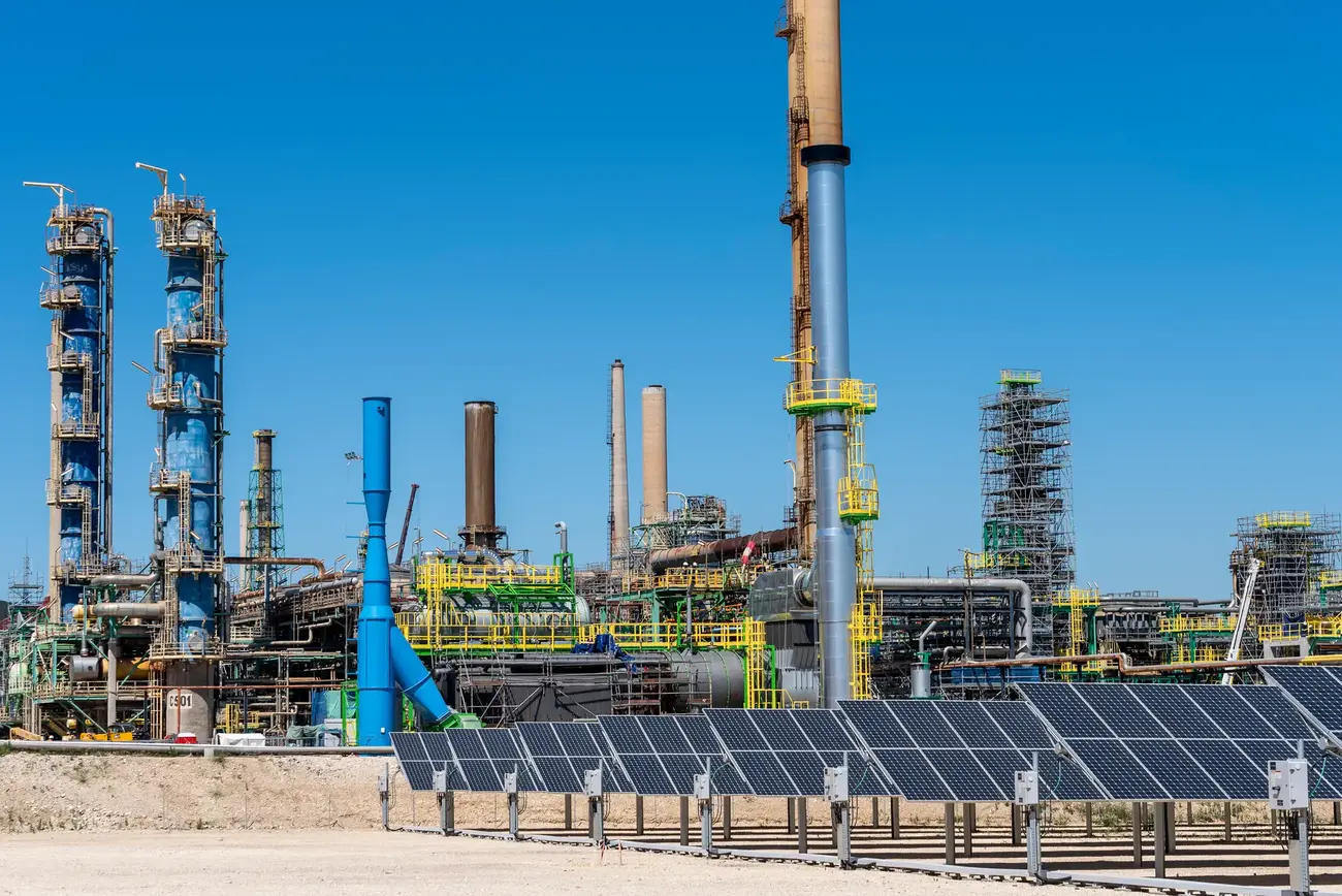 Plateforme Total de La Mède