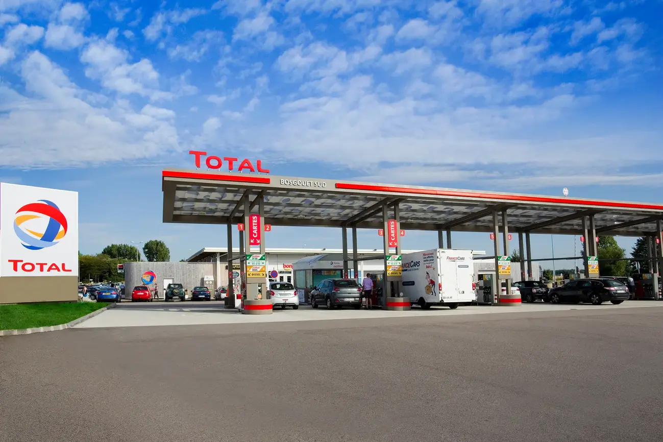 <p><a href="http://www.total.lu/de/tankstellen.html">Tankstellen</a> TotalEnergies</p>