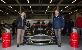 TOTAL И ASTON MARTIN ПОДПИСАЛИ ДОГОВОР О ГЛОБАЛЬНОМ СОТРУДНИЧЕСТВЕ