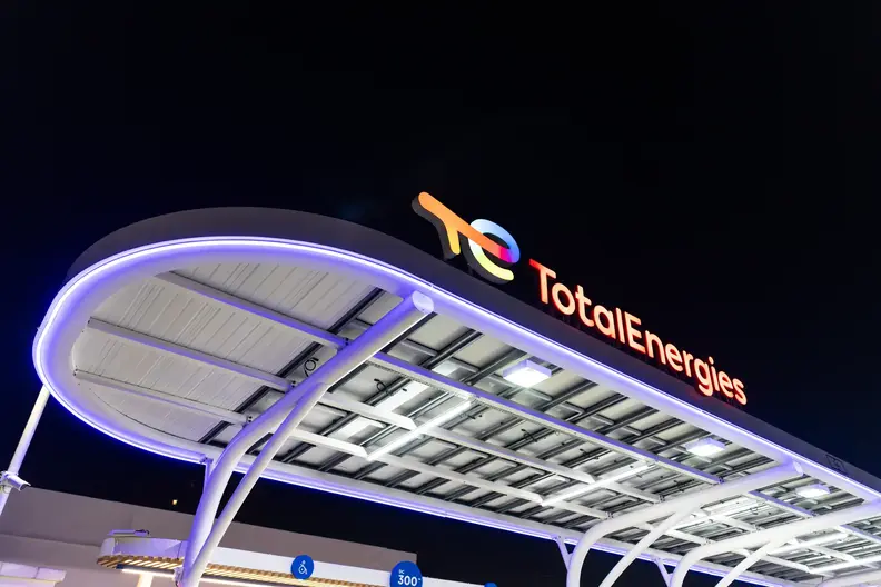 Multi-energy service station, Villejuif