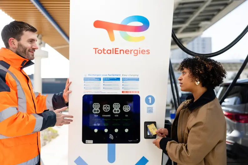 Multi-energy service station, Villejuif