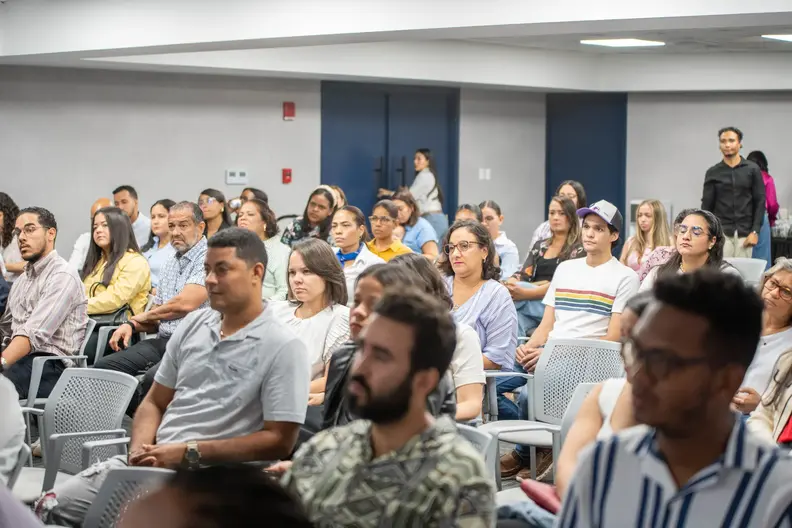 Taller de Finanzas Personales con Aura Cruz