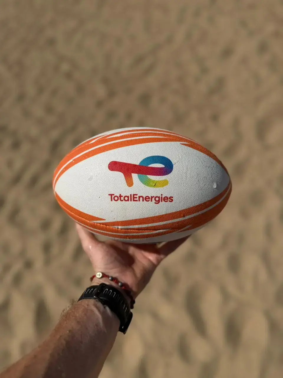 whatsapp image 2025-12-05 at 09.42.05