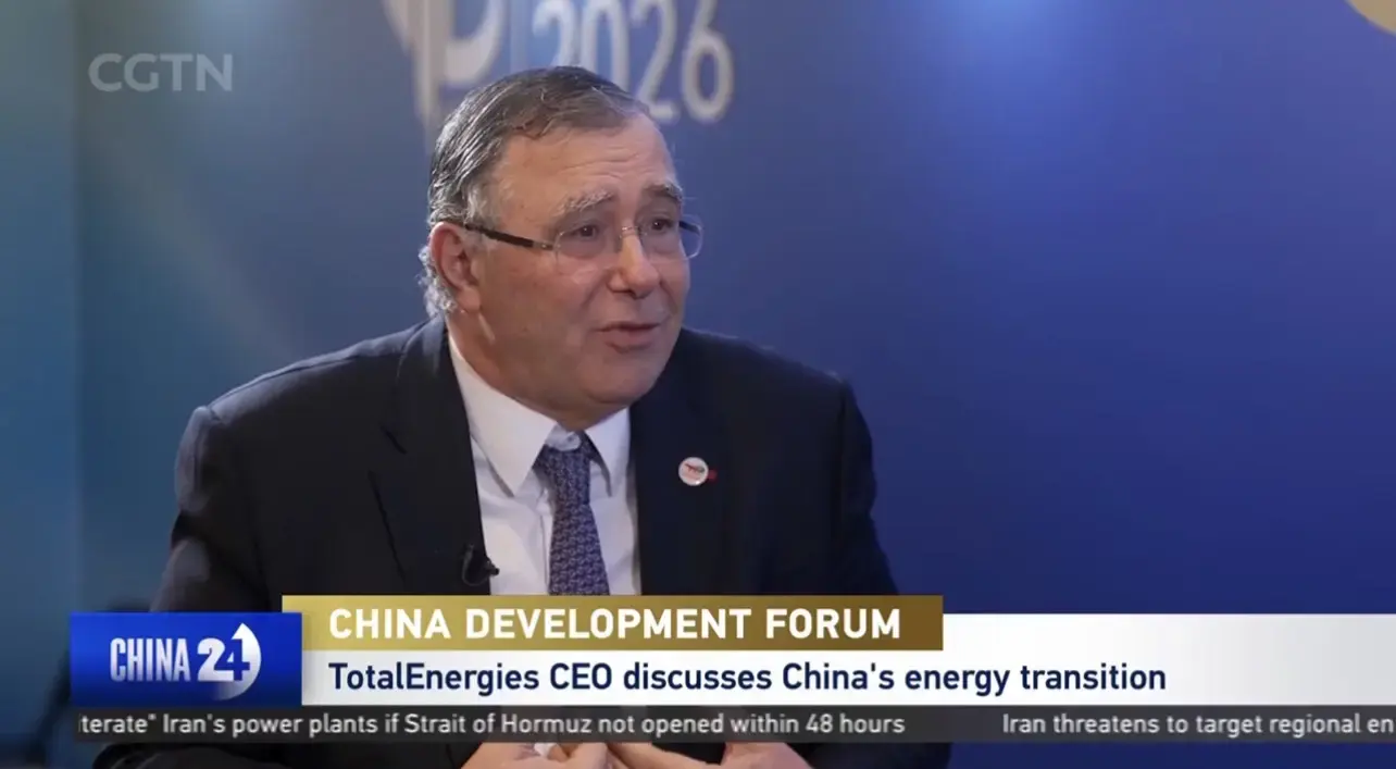 潘彦磊出席中国发展高层论坛并在华开展系列活动