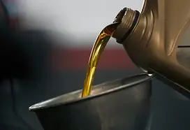 pour_in_oil