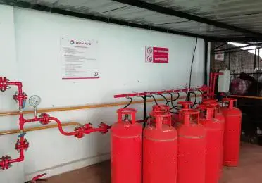 compact manifold system