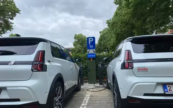 Îlot de recharge V2G à Gand