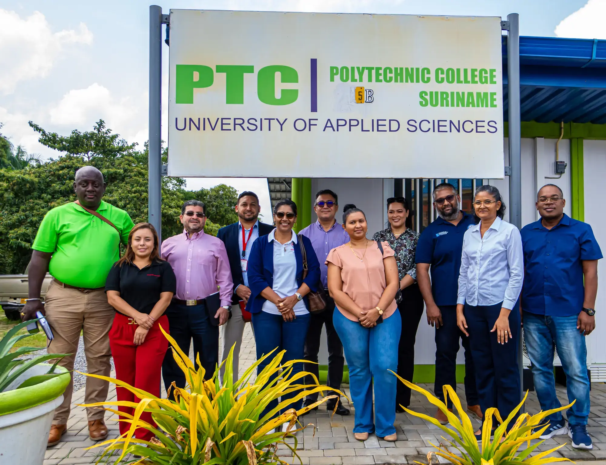 Mixed Content Suriname