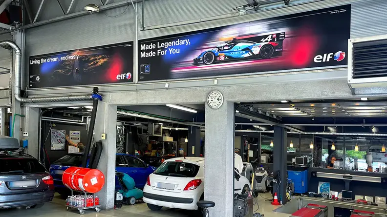 Lav Auto slider image