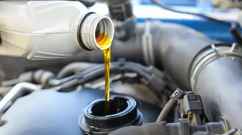 0W-20 vs 5W-30 – Which Engine Oil Is Right for Your Car?