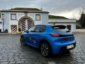 peugeot-e-208-totalenergies.jpg