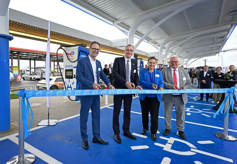 Eröffnung Ladehub am BER