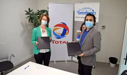 TotalEnergies - open bonnet