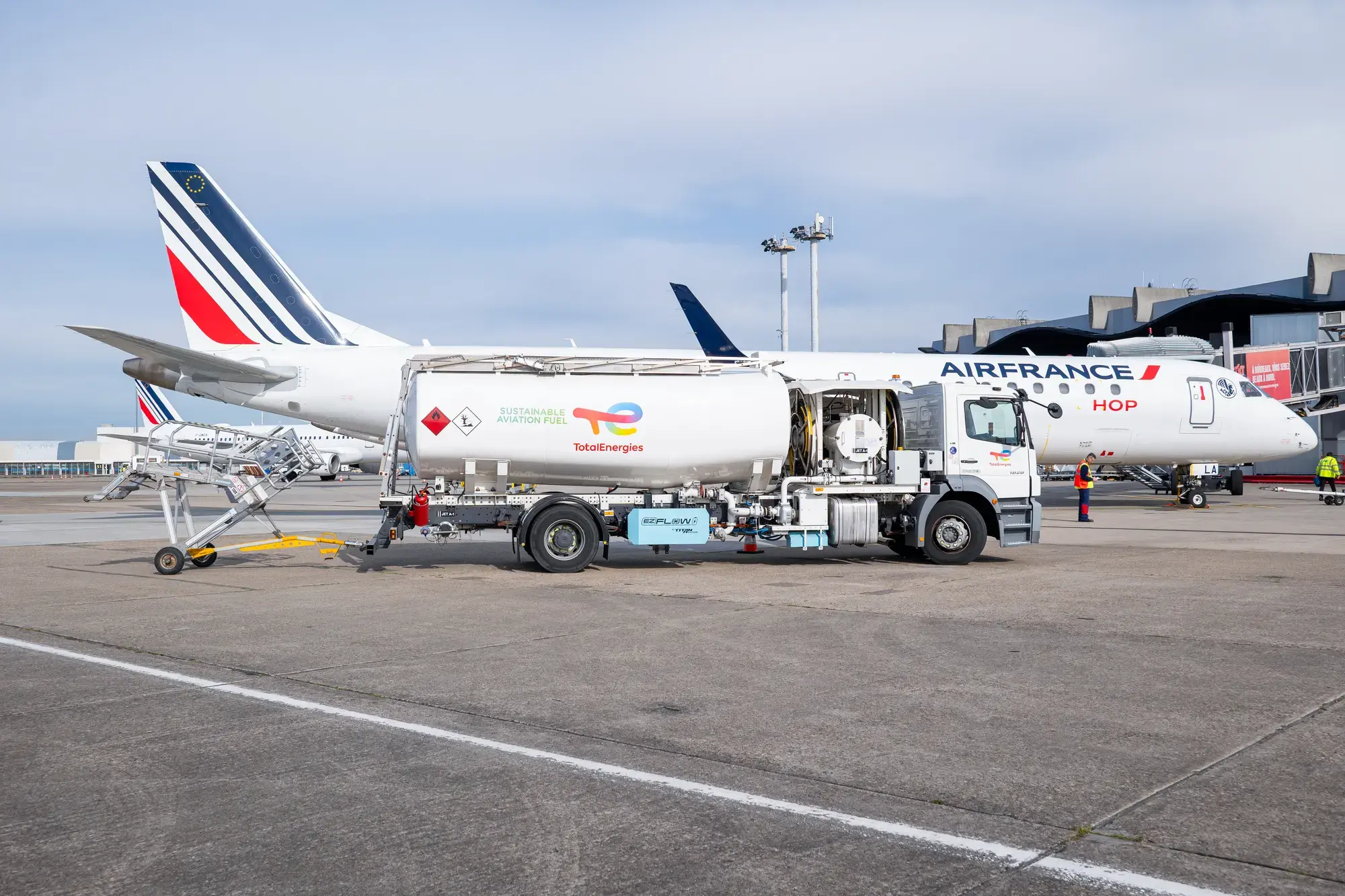 Refueling, Bordeaux Mérignac Airport