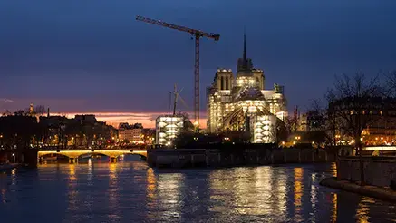 Notre-Dame de Paris : un chantier hors norme soutenu par la Fondation TotalEnergies