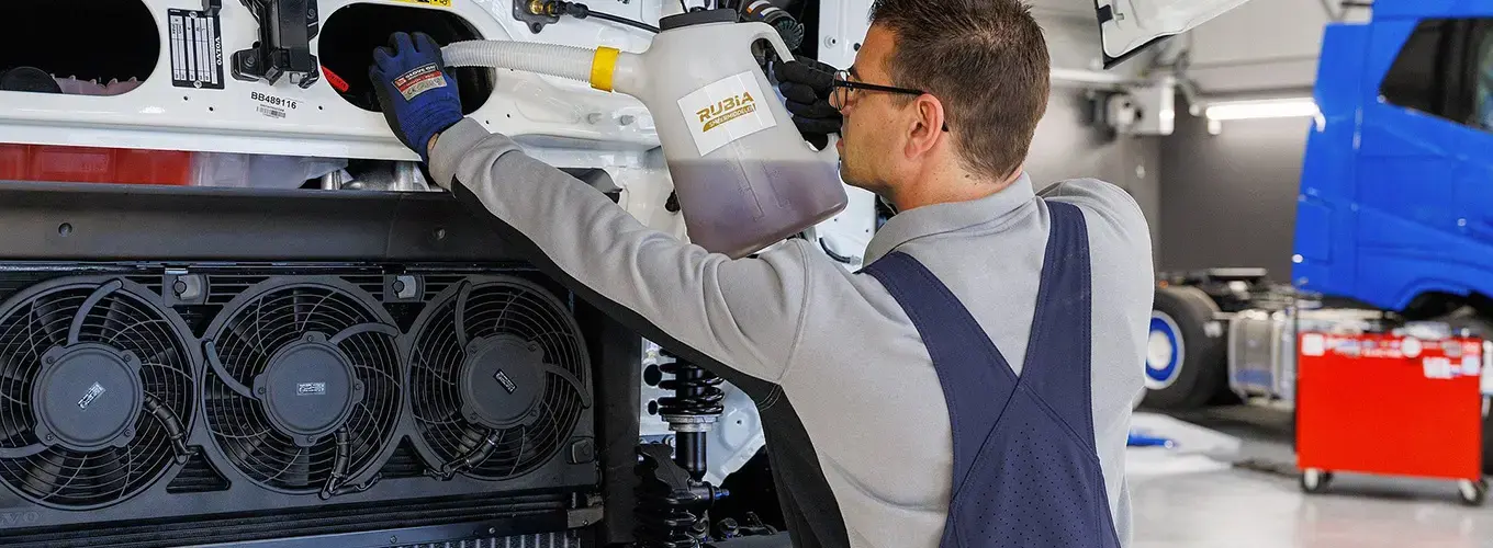 image_processing20260427-9-k1iid8_1360x500