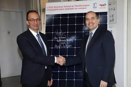 Adrien Béchonnet, Managing Director of TotalEnergies Marketing Lebanon shaking hands with Maxence Duault, General Director of ESA Business School