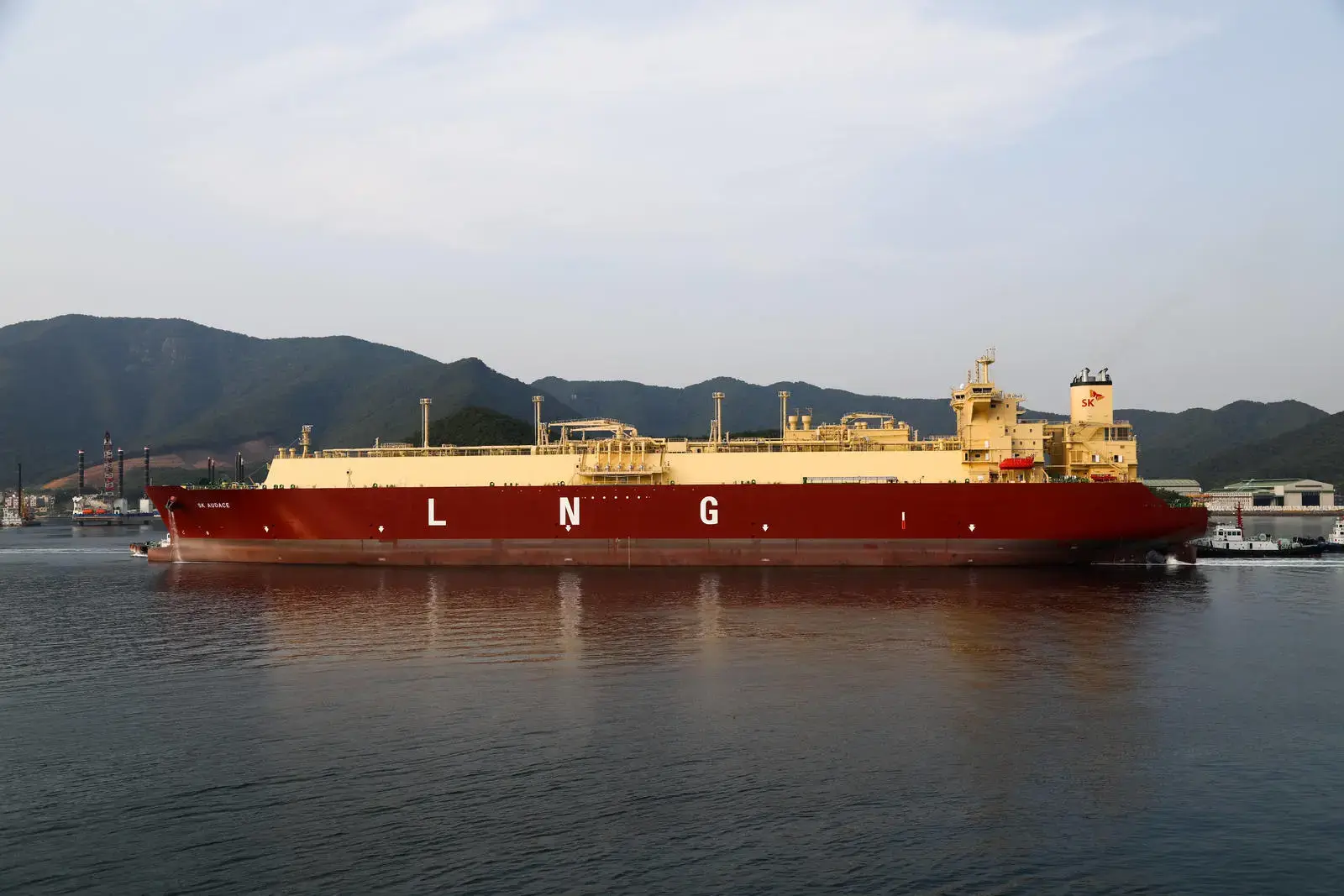 LNG carrier