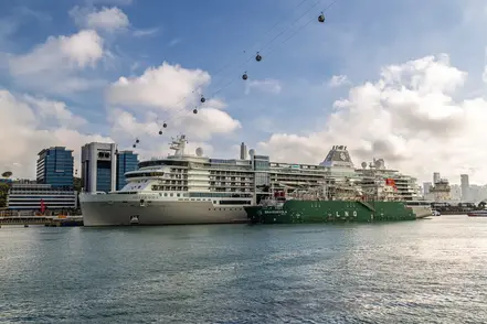 Asia Pacific’s first LNG bunkering for cruise passenger ships successfully completed at Singapore Cruise Centre 