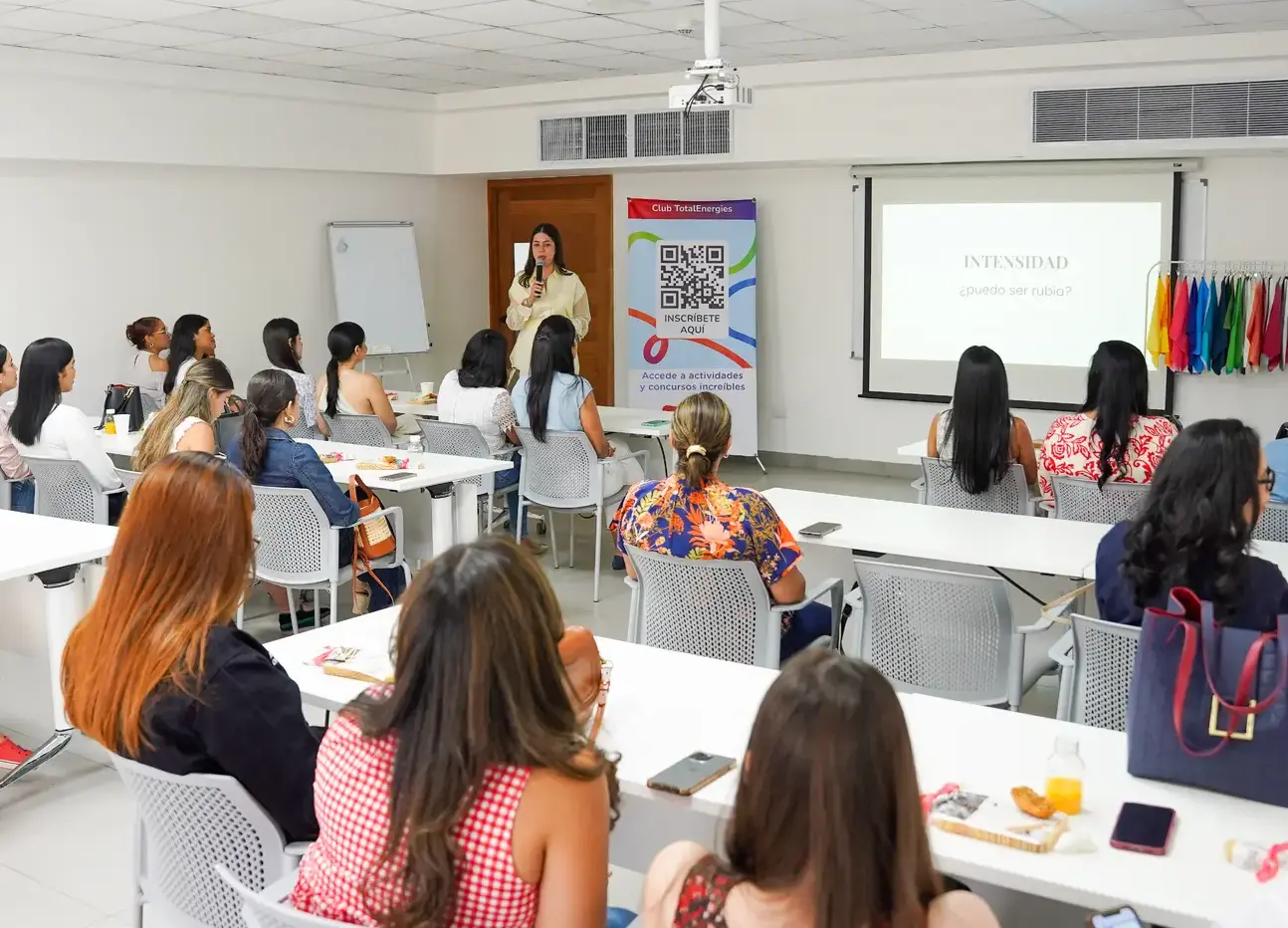 taller colores club te 9