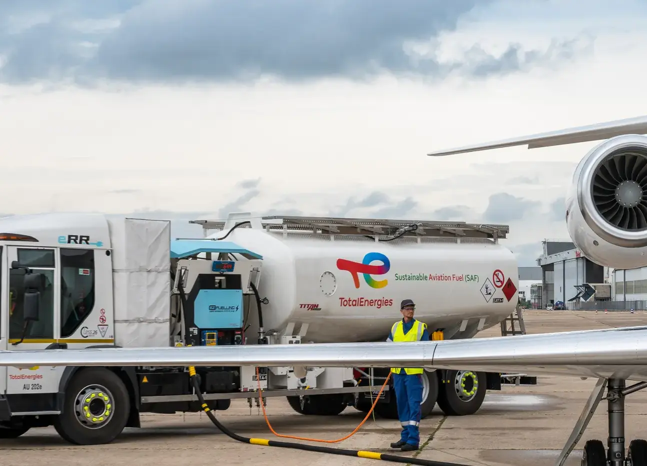 Photos Le Bourget - Avitaillement aviation TotalEnergies